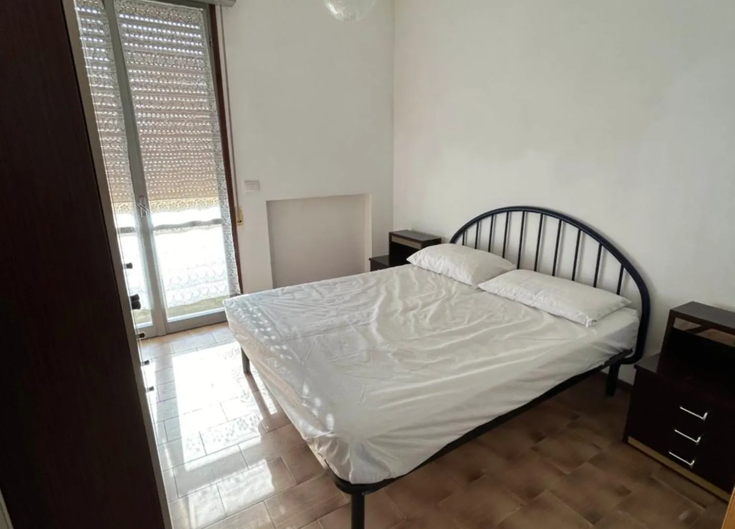 Complesso Mosaico Non Fornisce Prestazioni Di Carattere Alberghiero, Appartamenti Arredati Come Da Foto, Per Il Check In Agenzia Ferro Viale Francesco Petrarca 391 Lido Adriano Ra 이탈리아